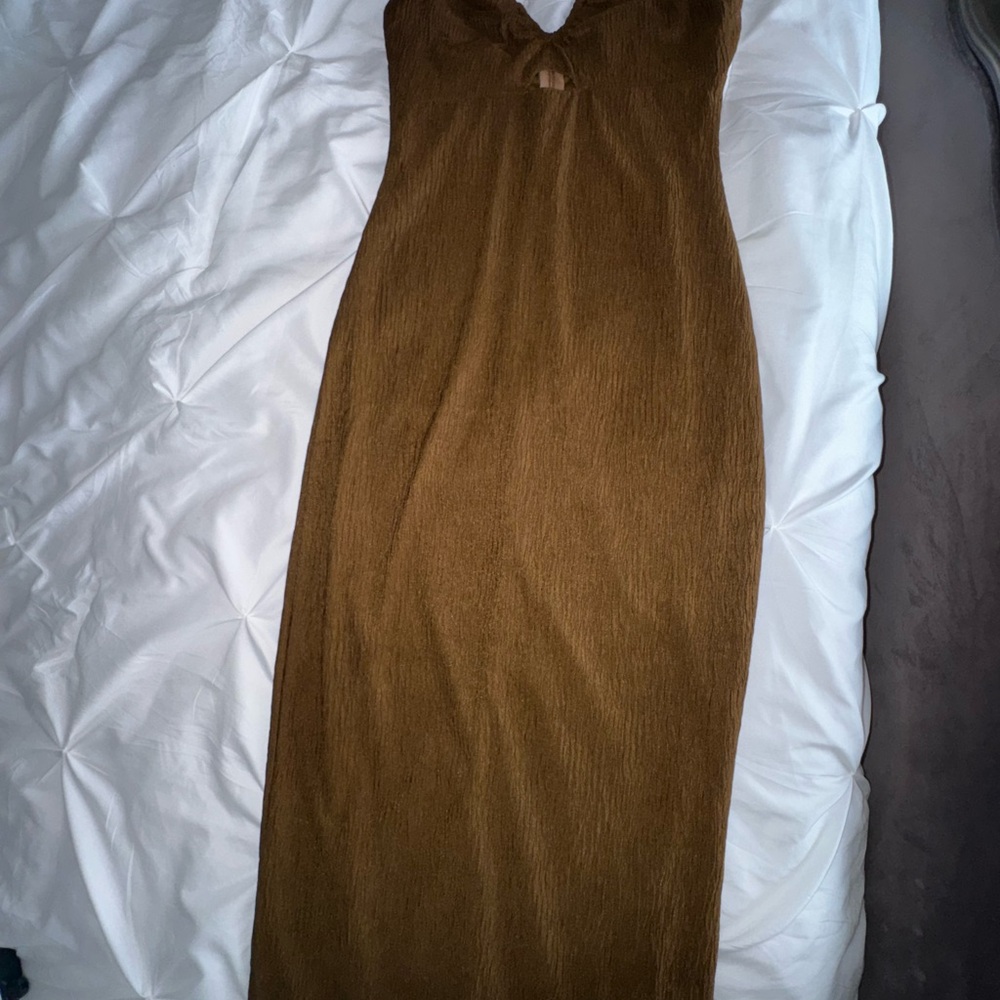 Sleeveless Brown Ribbed Maxi Dress with V-Neck